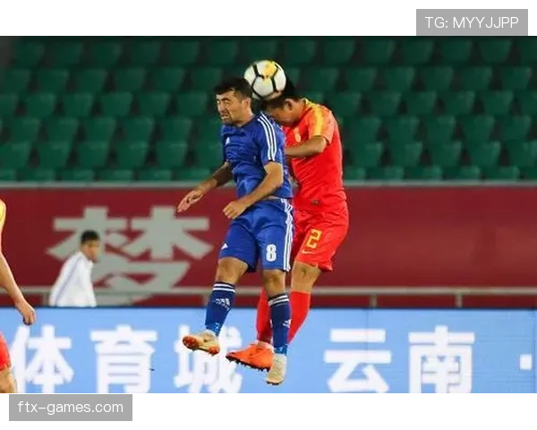 沙尔克04反击效率显著提升,攻防转换成比赛关键亮点 沙尔克04反击效率显著提升,攻防转换成比赛关键亮点